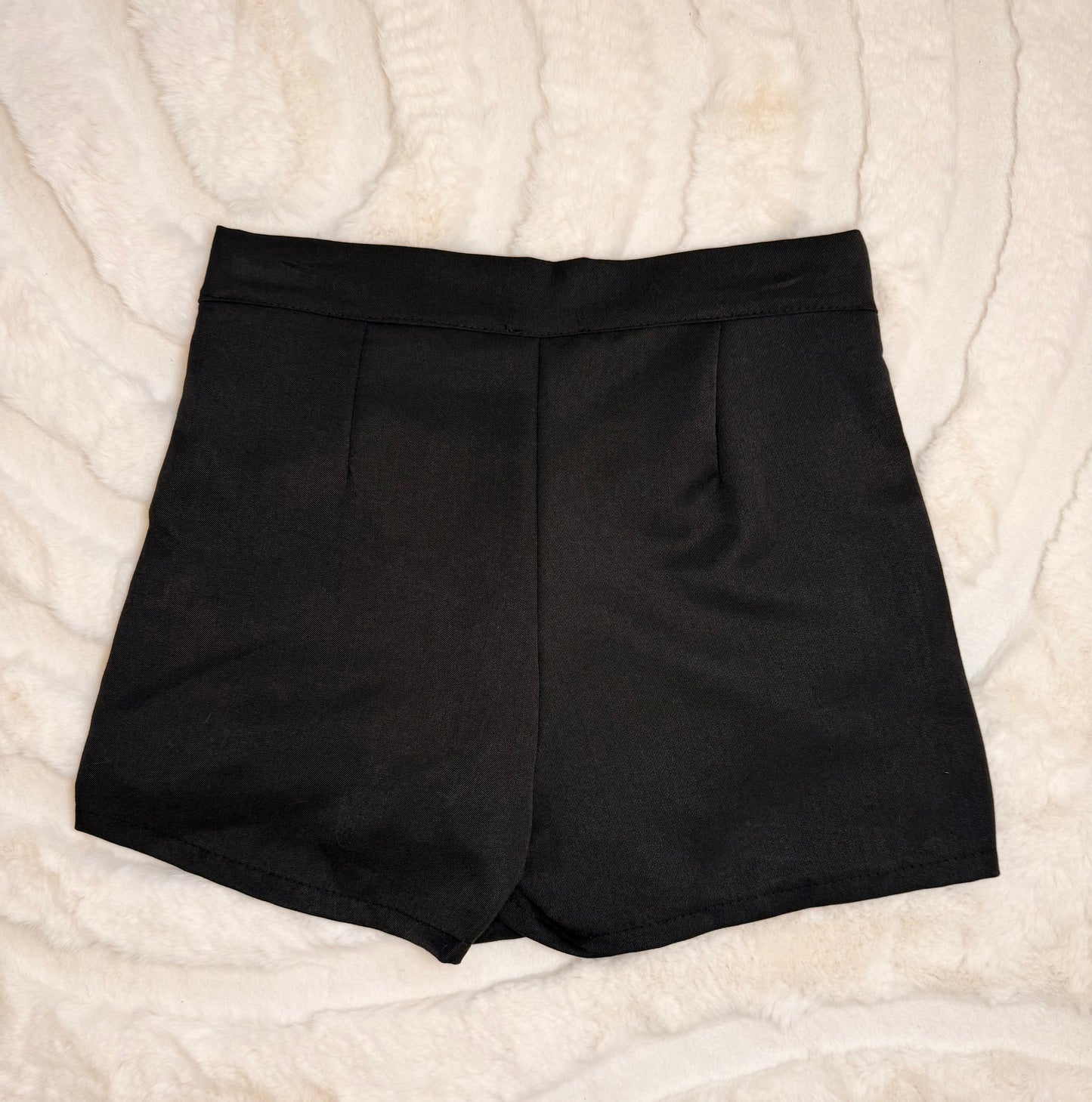 Jupe short LEONIE noire
