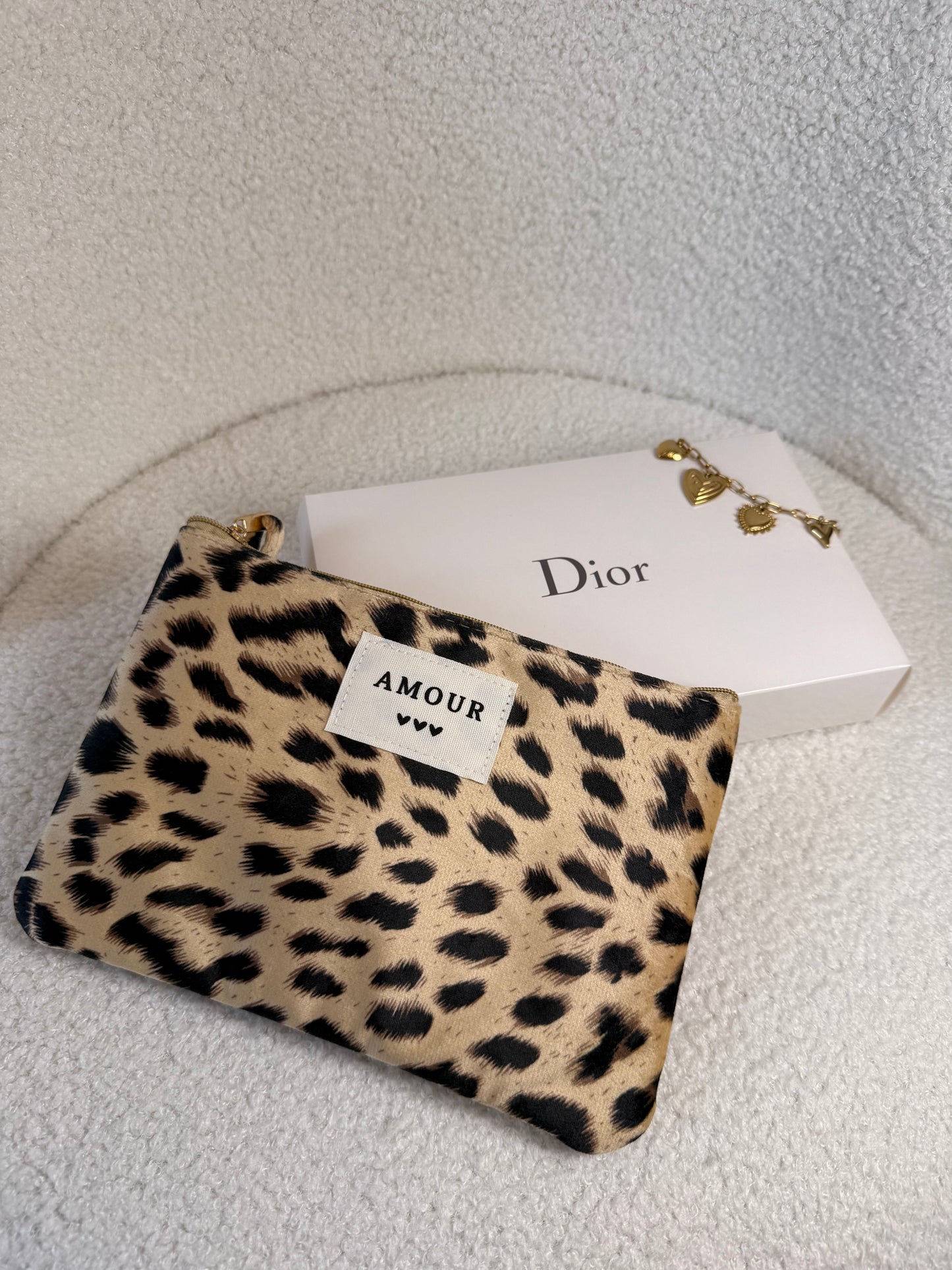 Pochette AMOUR velours léopard