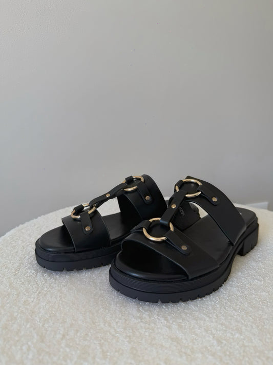 Mules CALVI